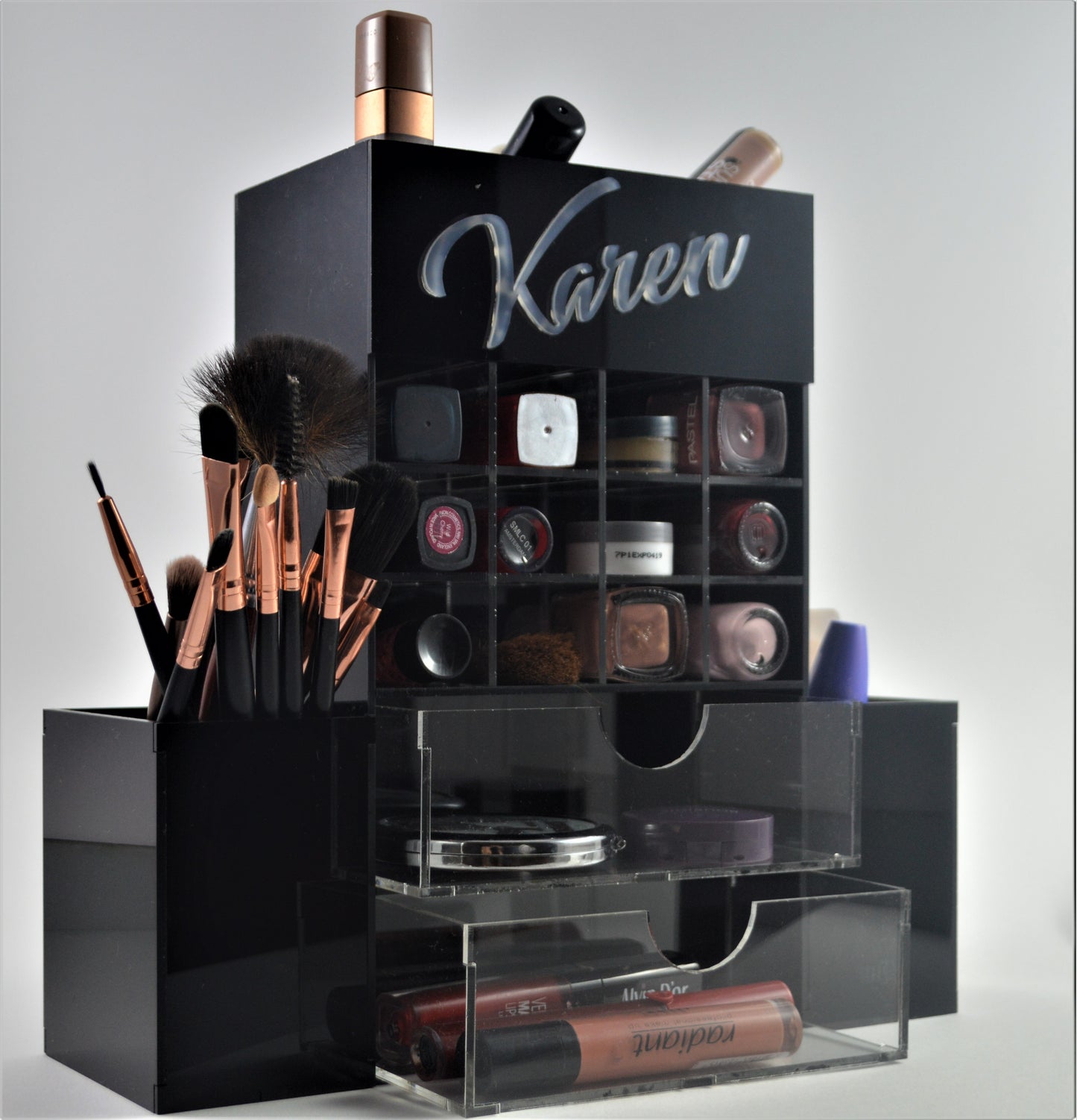 Make Up Tower